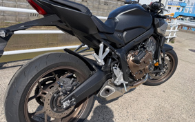 HONDA CB650R E-Clutch 2024 RH17