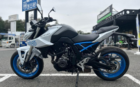 SUZUKI GSX-8S 2023 EM1AA