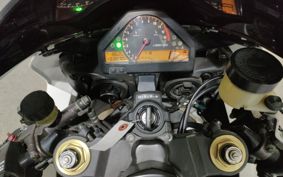 HONDA CBR1000RR 2005 SC57