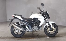 SYM T1 125 ..