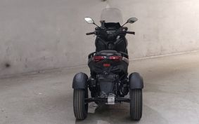 YAMAHA X-MAX 250 Trike SG70J
