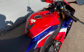 HONDA CBR1000RR-R FB SP 2020 SC82