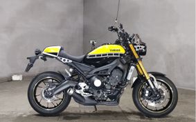 YAMAHA XSR900 RN46J