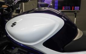 SUZUKI GLADIUS 2010 VK58A