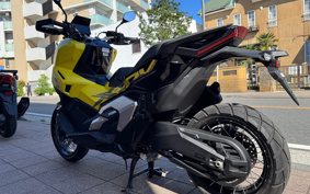 HONDA X-ADV 750 2025 RH21