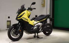 HONDA X-ADV 750 2025