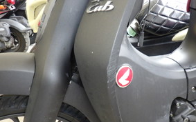HONDA C125 SUPER CUB JA71