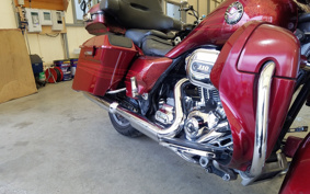 HARLEY FLHRSE1800CVO 2013 PG8