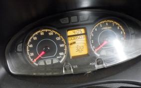 SUZUKI SKYWAVE 200 (Burgman 200)