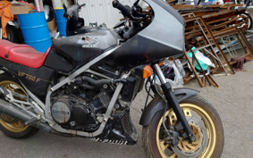 HONDA VF750F RC15