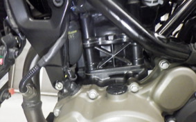 HUSQVARNA SVARTPILEN 125 2003