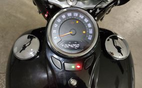 HARLEY  HARLEY FLHCS1870 YBK