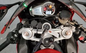 TRIUMPH DAYTONA 675 2010 TMD106