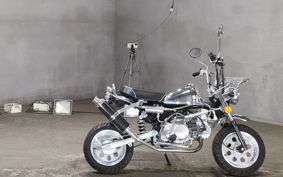 OTHER  MOTORCYCLE 125CC ..