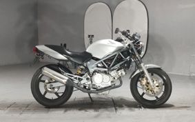 HONDA VTR 250 MC33