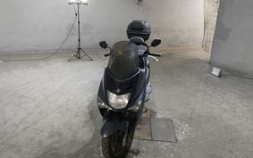 YAMAHA MAJESTY 125 SE27
