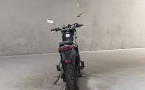 YAMAHA TW225 DG09J