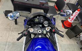YAMAHA YZF-R1 2002 RN09