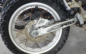 YAMAHA SEROW 225 Gen.3 DG08J