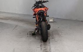 KTM 1290 SUPER  DUKE R V3940