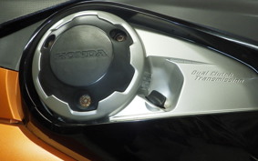 HONDA NM4 VULTUS -01 2015 RC82