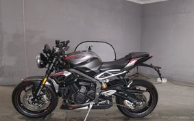 TRIUMPH STREET TRIPLE RS 2020 HDA554