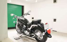 YAMAHA DRAGSTAR 400 CLASSIC 2001 VH01J