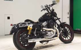 HARLEY XL883 2004