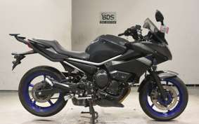 YAMAHA XJ6 2014