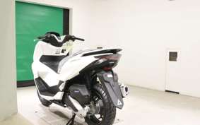 HONDA PCX125 2004 JK05