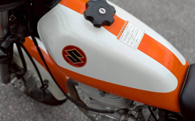 SUZUKI GLASS TRACKER BIG BOY NJ47A