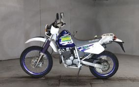 SUZUKI DJEBEL250XC SJ45A