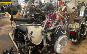 TRIUMPH STREET TWIN 2018 DAD74G