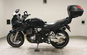 SUZUKI BANDIT 1200 S 2004 GV77A