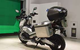 HONDA X-ADV 750 2017 RC95