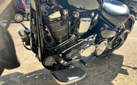 YAMAHA ROADSTER1700 SILVERED 2005 VP17