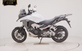 HONDA VFR800X 2015 RC80