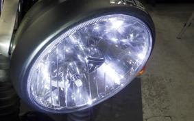 TRIUMPH STREET TWIN 2022