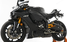 YAMAHA YZF-R1 2018 RN49