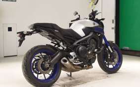 YAMAHA MT-09 A RN34J