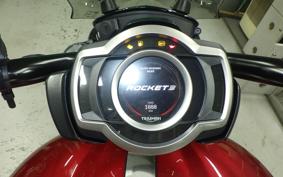 TRIUMPH ROCKET III ストームR 2025