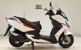KYMCO G-DINK250I