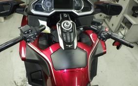 HONDA GL 1800 GOLD WING TOUR DCT 2018 SC79