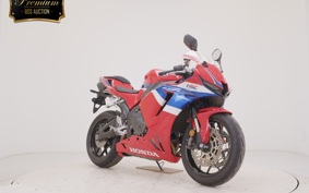 HONDA CBR600RR 2024 PC40