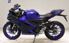 YAMAHA YZF-R15 2021 RG86J