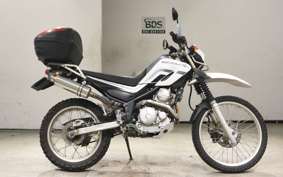 YAMAHA SEROW 250 2013 DG11J