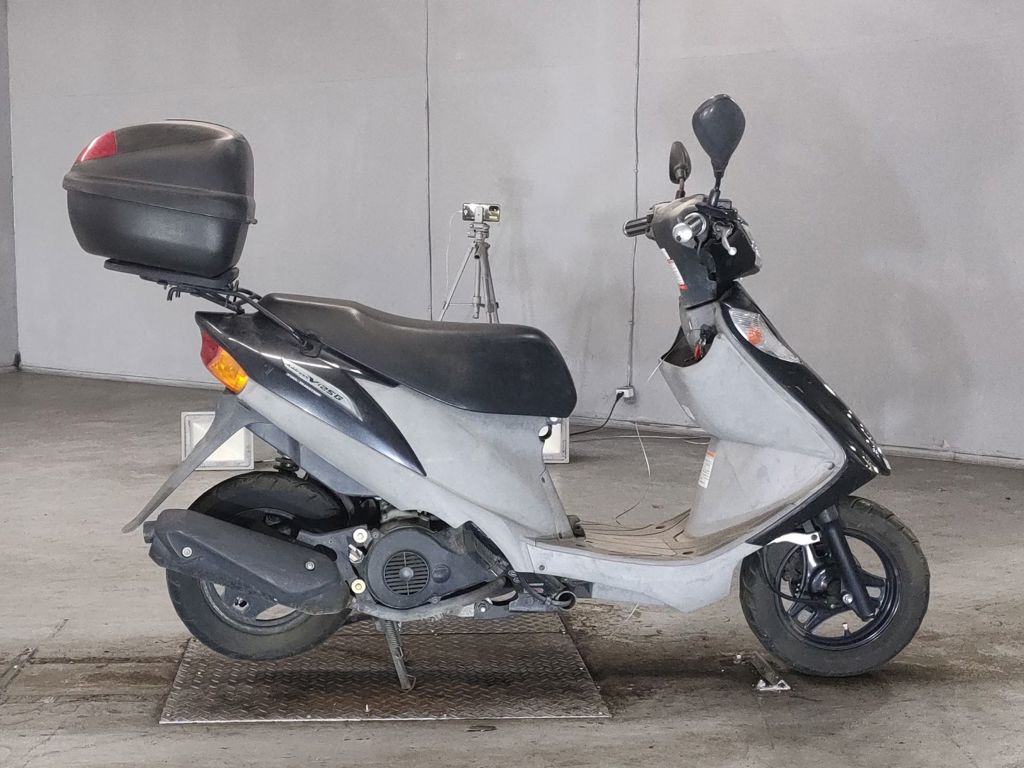Фото Suzuki ADDRESS V125 с японского аукциона