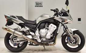 YAMAHA FZS1000 FAZER 2004