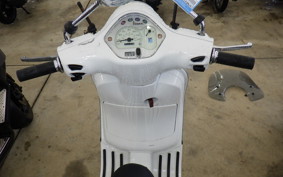 VESPA LX150IE