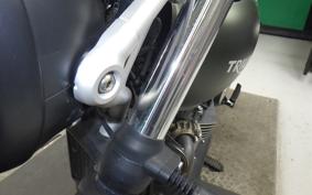 TRIUMPH STREET SCRAMBLER 2021